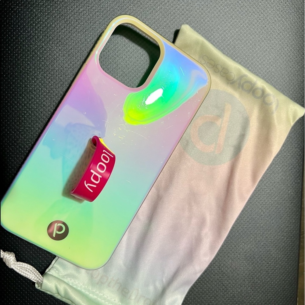 Loopy case in Pearl for iPhone 12/12 Pro